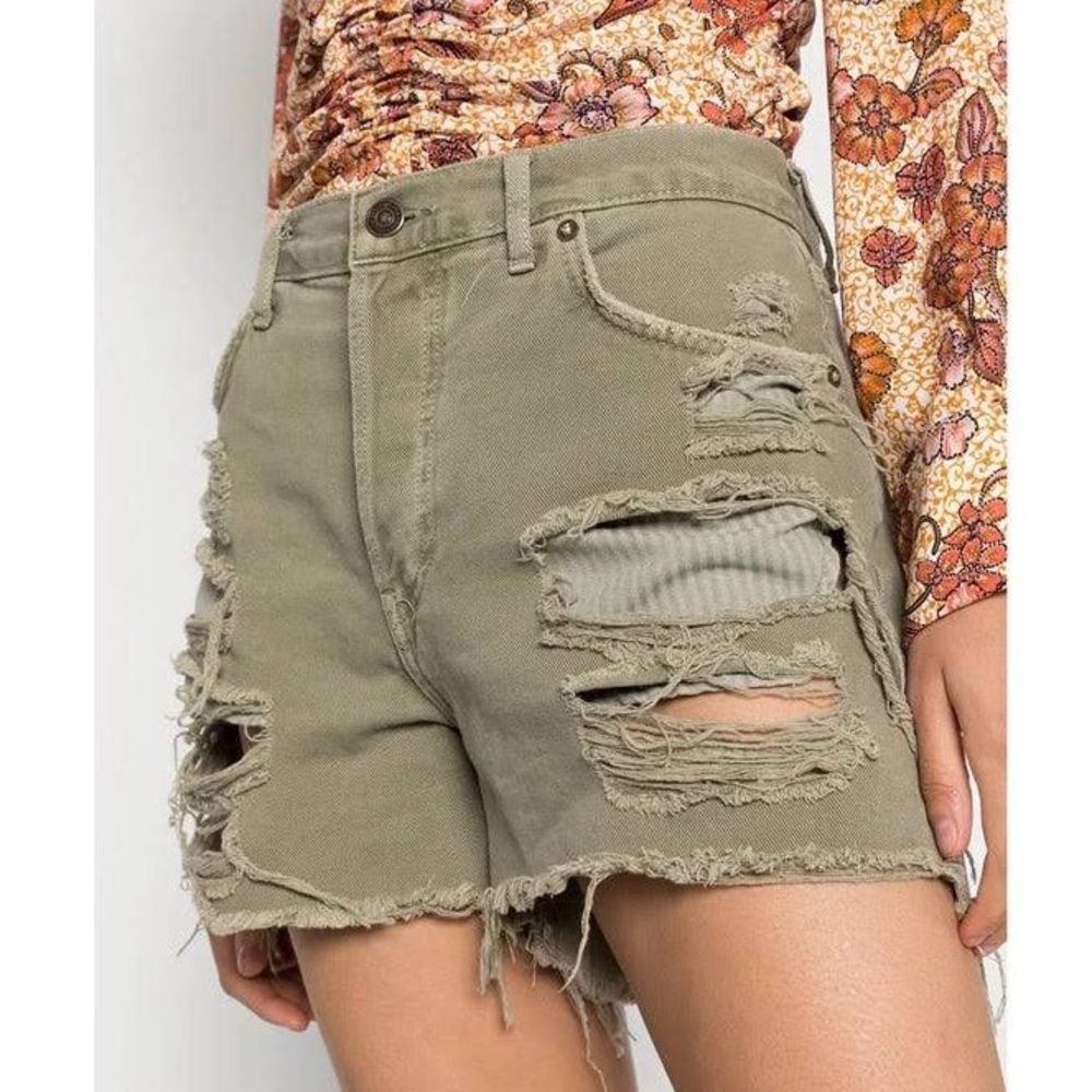 FREE PEOPLE Maggie Midrise Distressed Denim Shorts Army Green